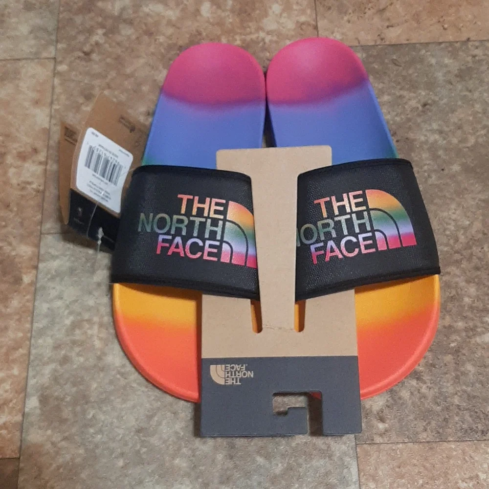 New. The North Face Basecamp III Pride Slides. Size 8. - Picture 1 of 6